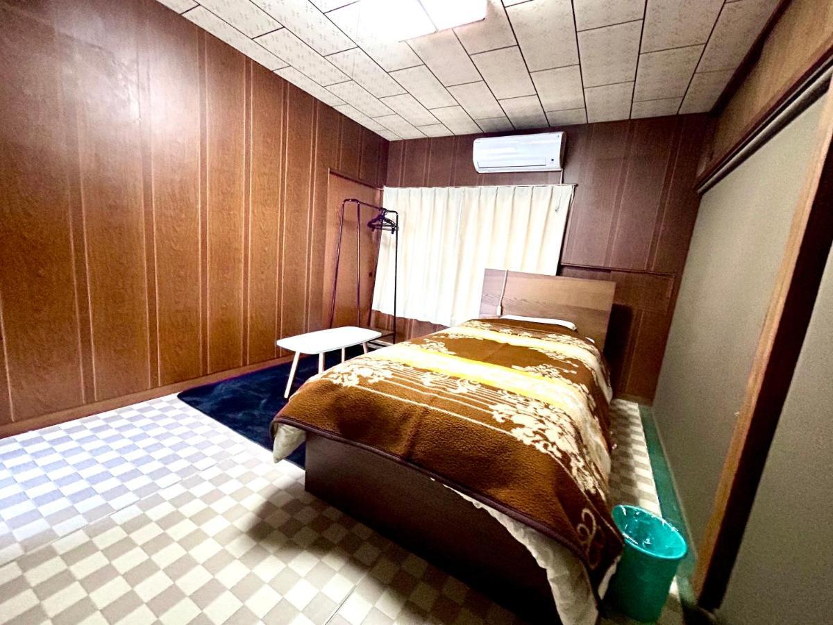四国旅行のhub拠点 古民家ゲストハウス Heso Camp Miyoshi  Exterior photo